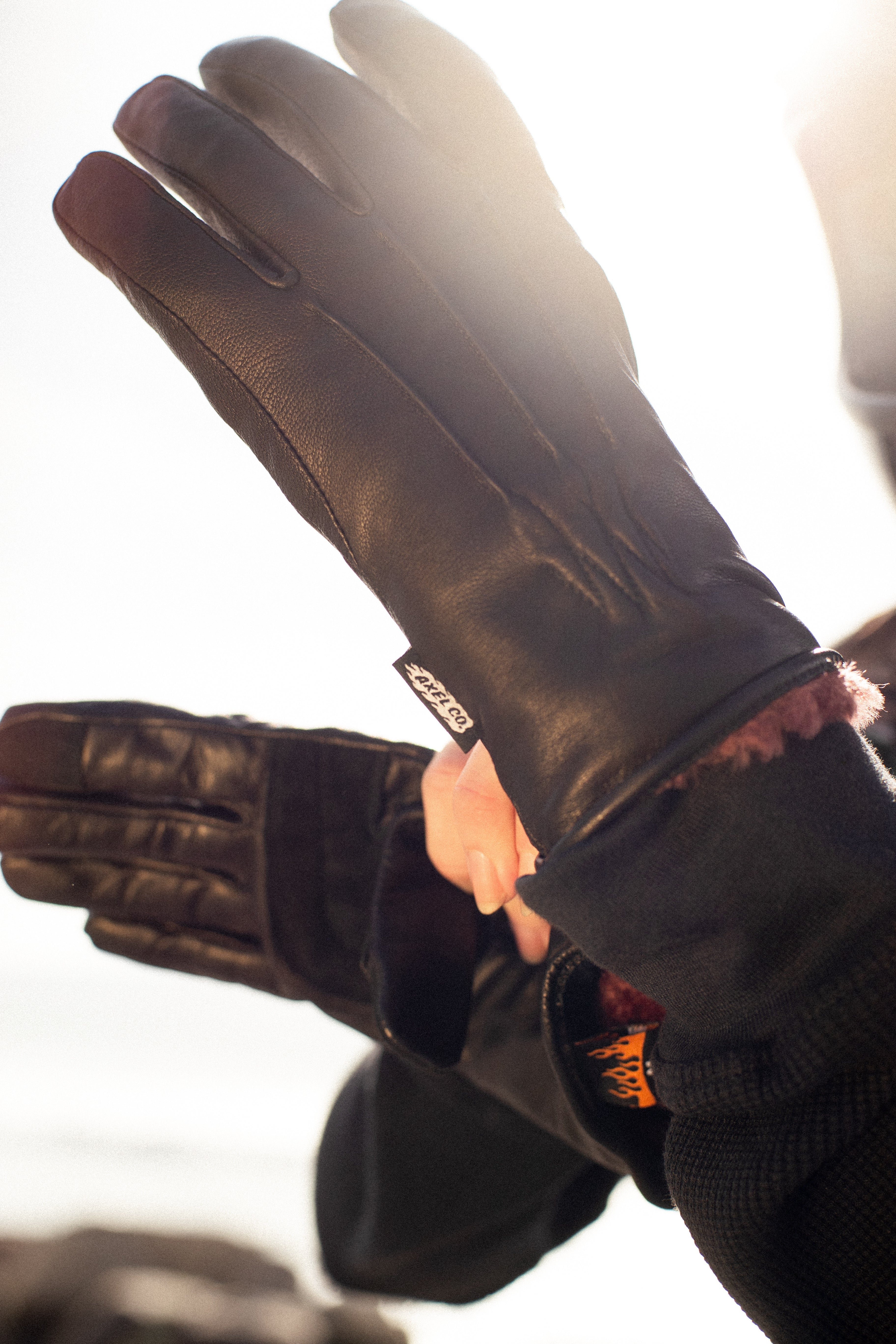 Axel Co Leather Cold-Weather Gloves Vintage Style