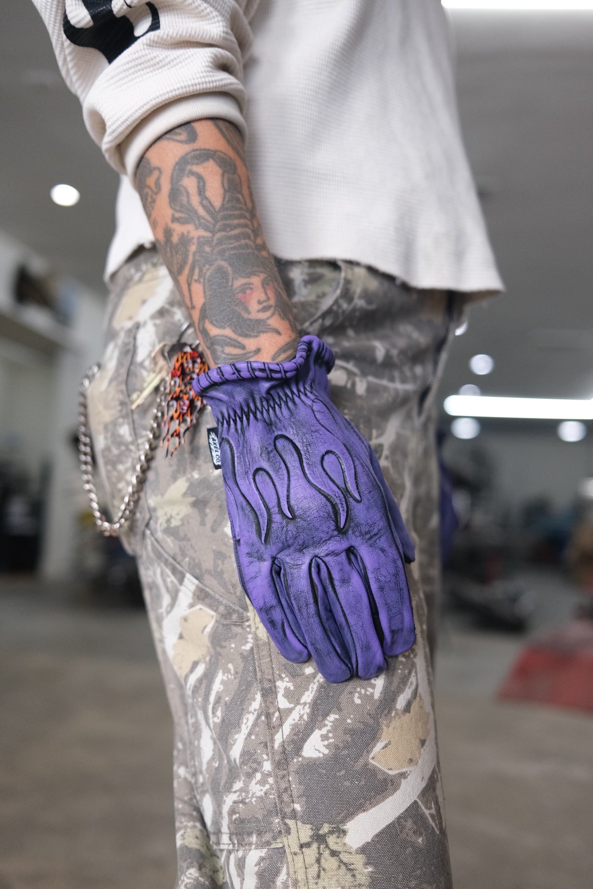 Colored Embossed Flame Leather Gloves