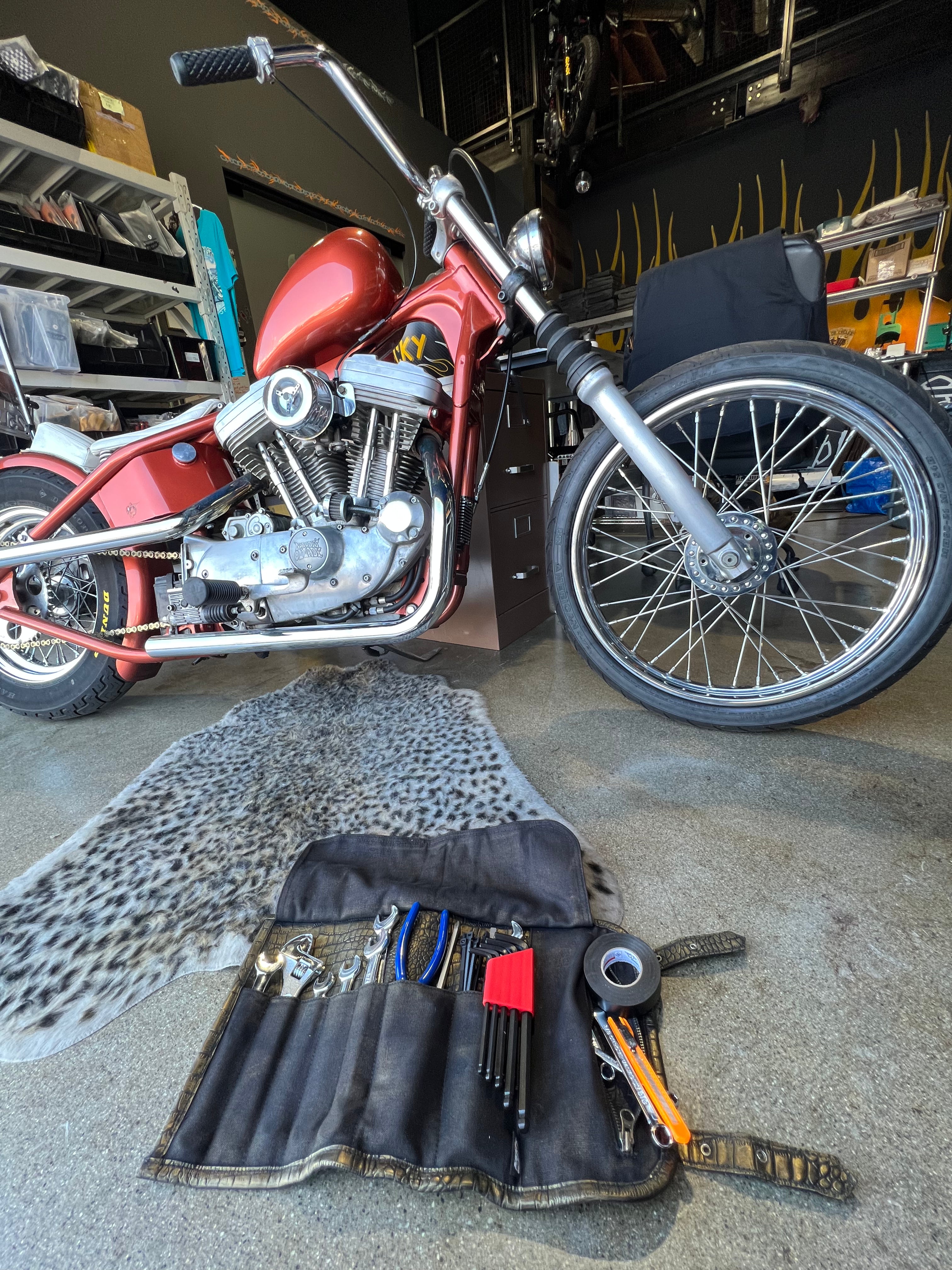Alligator Tool Roll with Tools