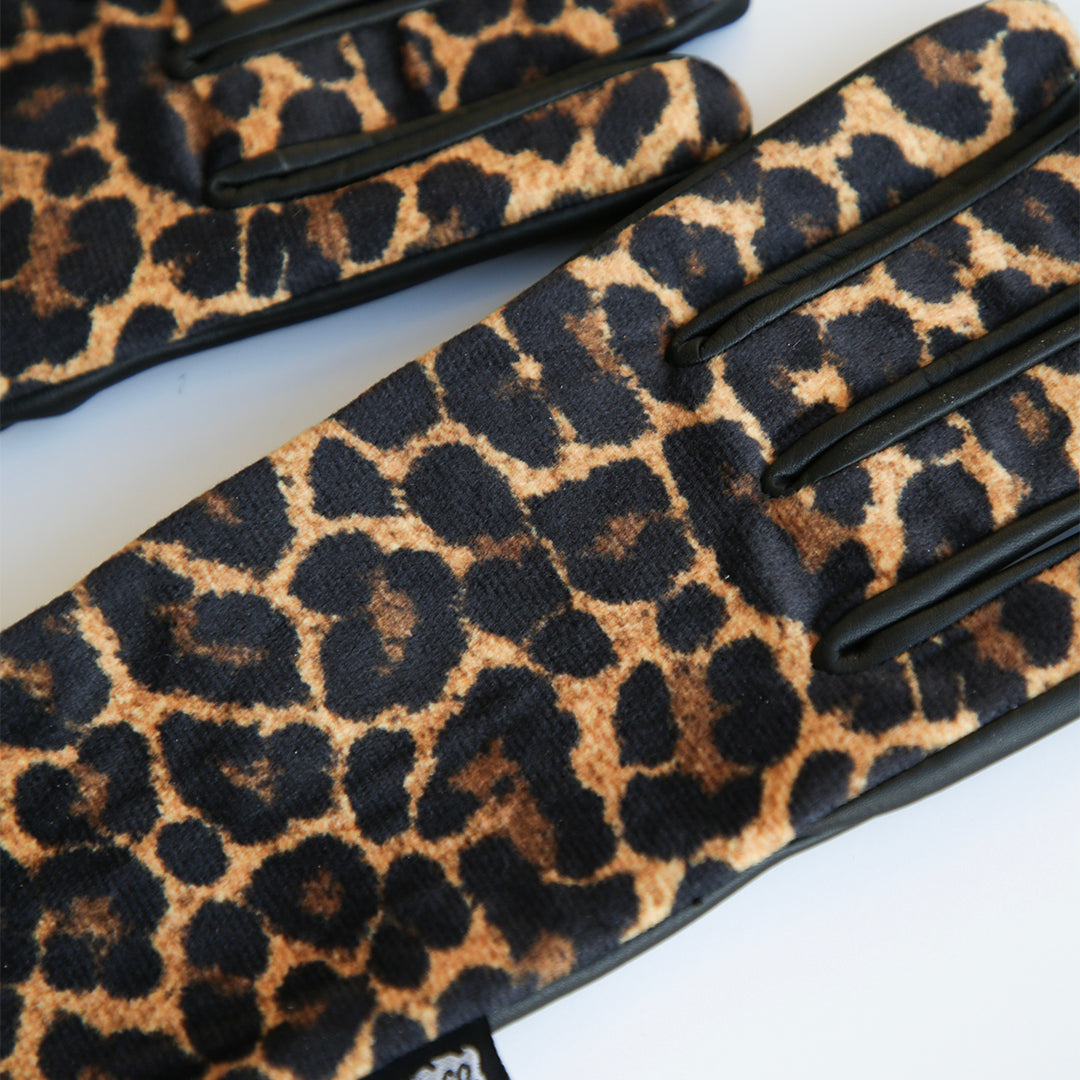 FUZZY LEOPARD DEERSKIN GLOVES