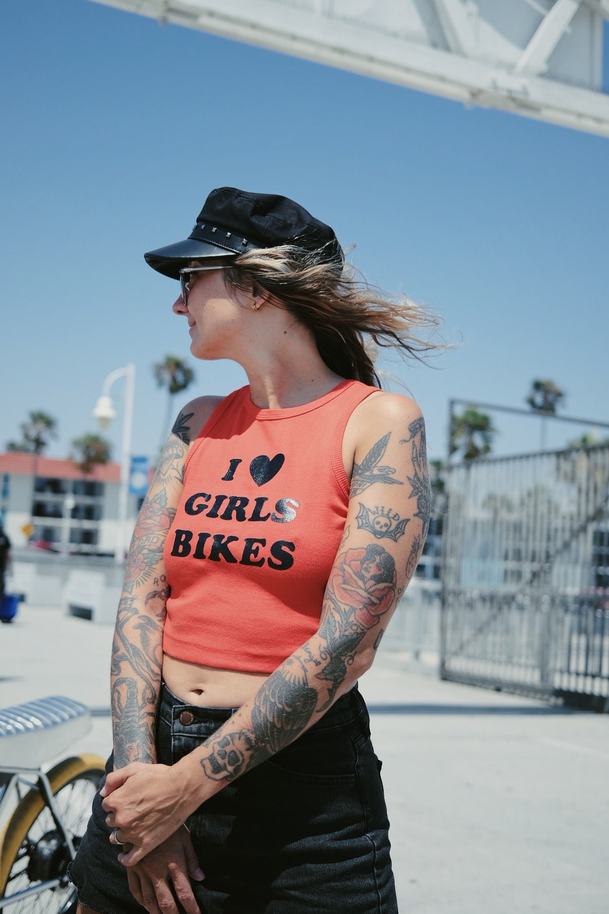 "I LOVE GIRLS BIKES" Cropped TANK TOP