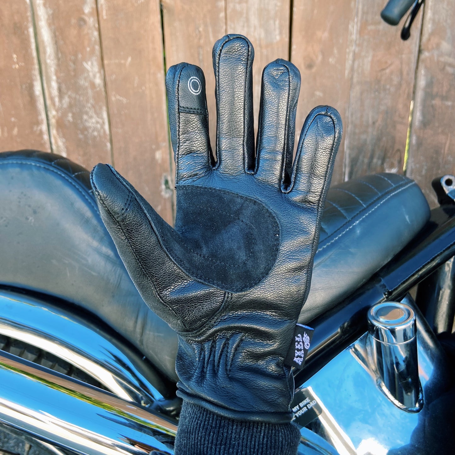 LEATHER, WATERPROOF LINED GLOVES - FALL STYLE